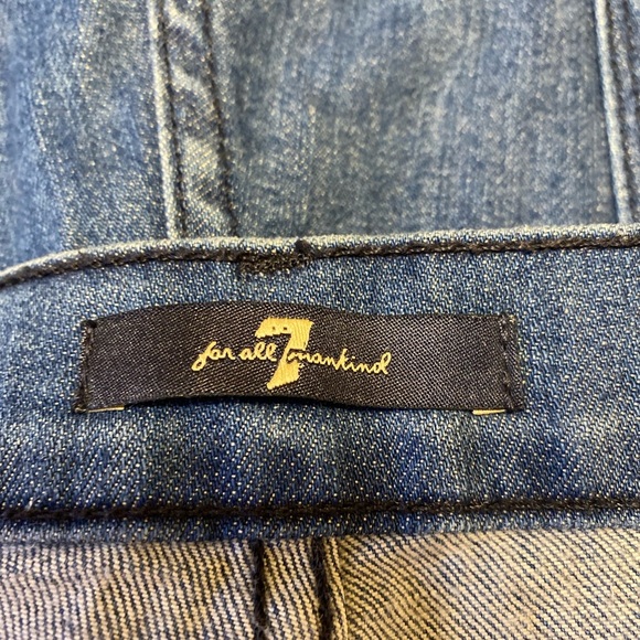 7 For All Mankind Two Tone Vintage Mid-Rise Jean Shorts  [069] - Picture 4 of 4